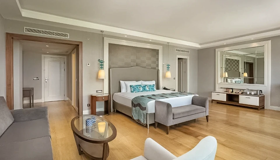 هتل تایتانیک دلوکس گلف بلک آنتالیا